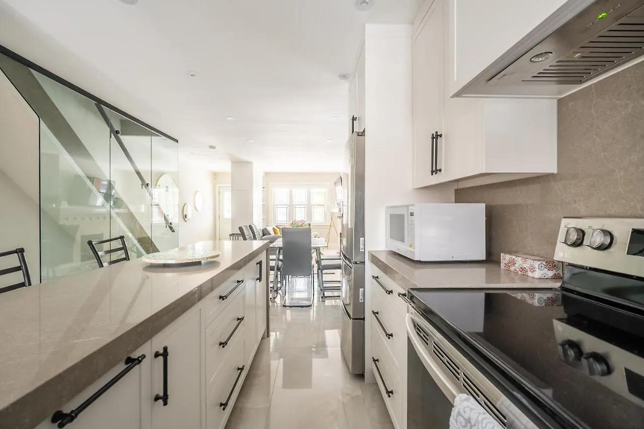 Homestay Globalstay Newly Renovated 4Br House In Midtown Toronto